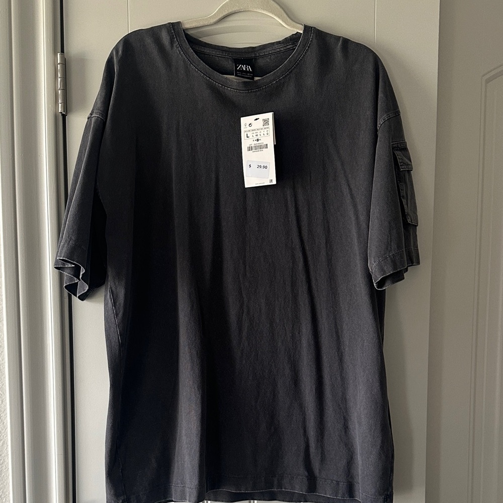 Zara Men's Grey Short Sleeve Tee With Pocket Sleeve